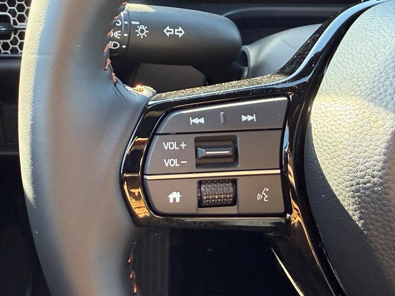 Honda HR-V Vehicle Image 14