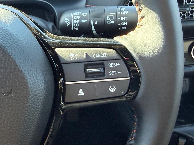 Honda HR-V Vehicle Image 15