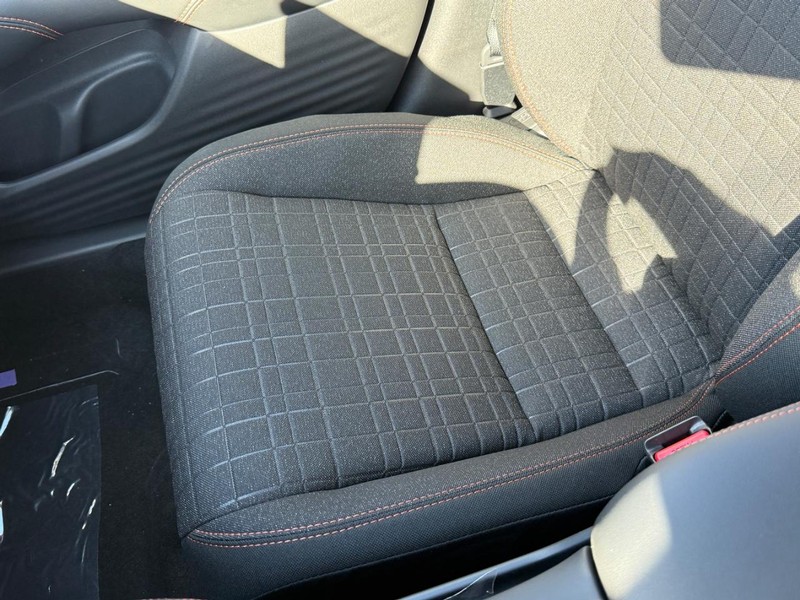 Honda HR-V Vehicle Image 20