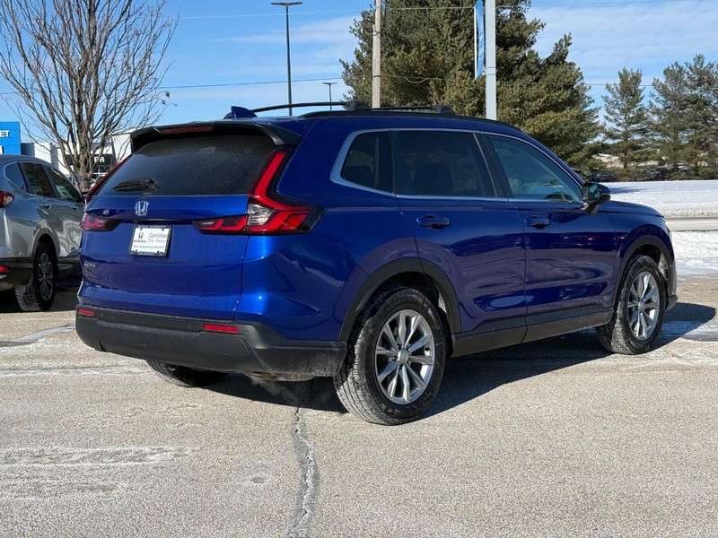 Honda CR-V Vehicle Full-screen Gallery Image 03