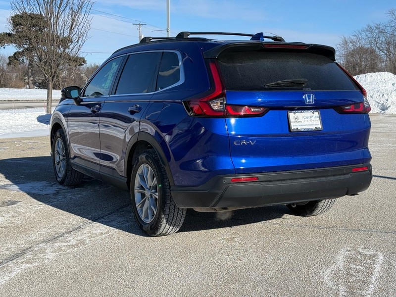 Honda CR-V Vehicle Full-screen Gallery Image 05