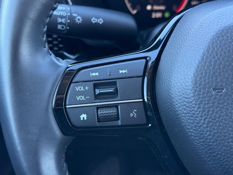 Honda CR-V Vehicle Full-screen Gallery Image 15