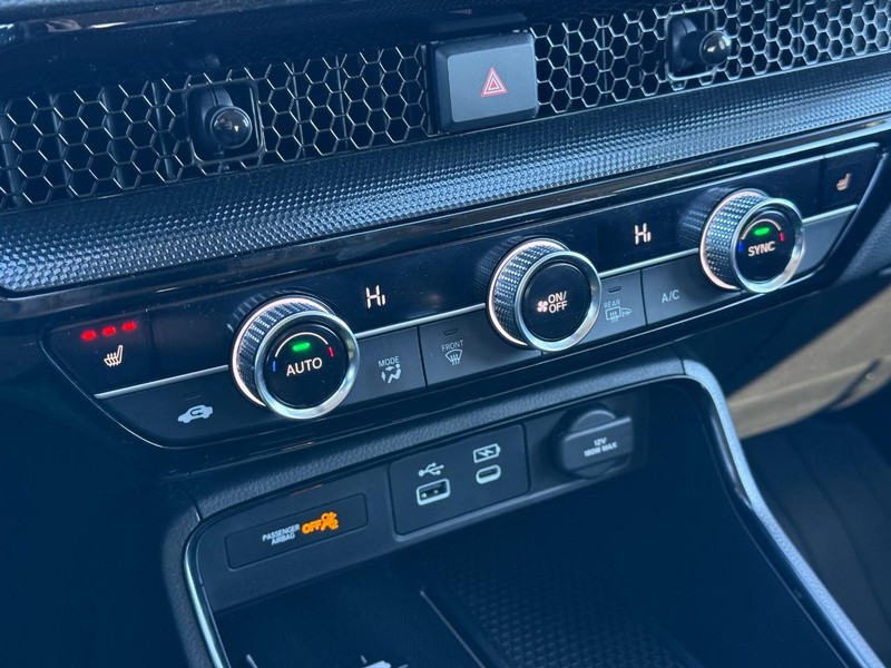 Honda CR-V Vehicle Full-screen Gallery Image 19