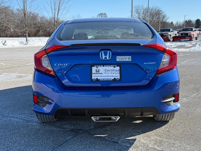 Honda Civic Sedan Vehicle Full-screen Gallery Image 04