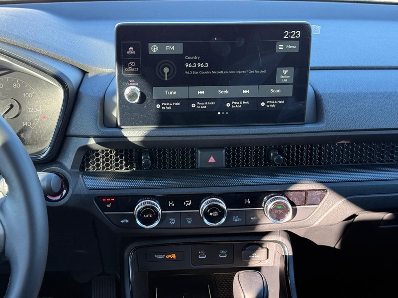 Honda CR-V Hybrid Vehicle Image 11