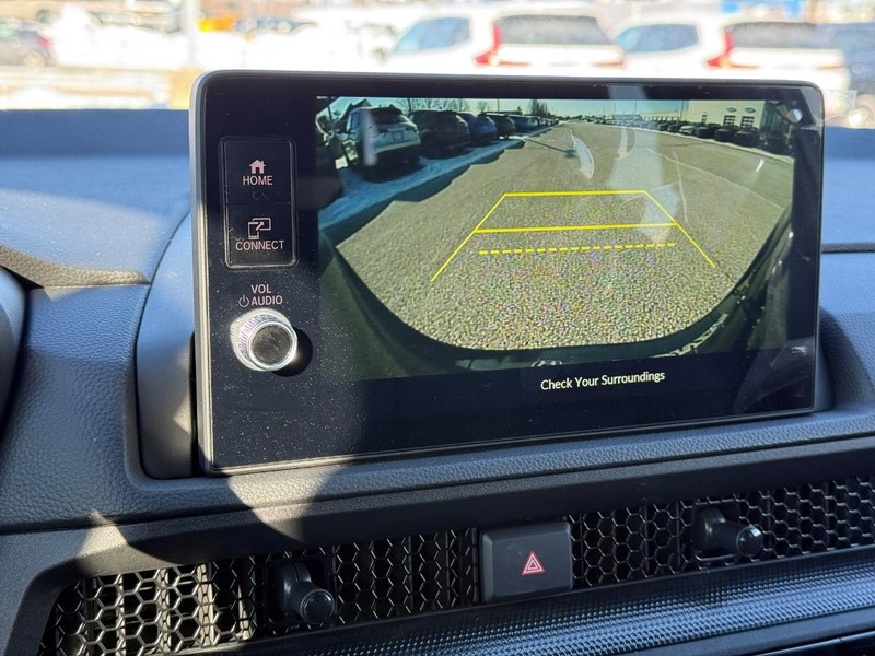 Honda CR-V Hybrid Vehicle Image 18