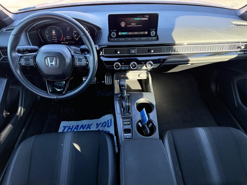 Honda Civic Sedan Vehicle Full-screen Gallery Image 10