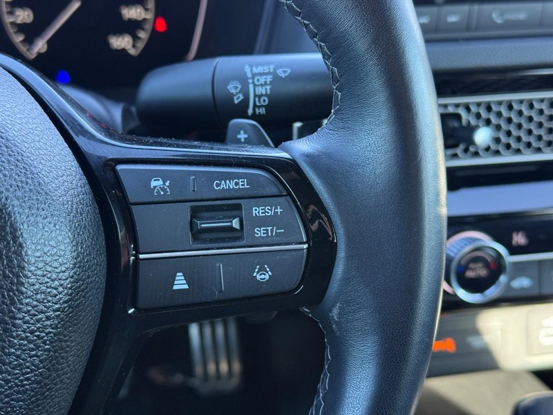 Honda Civic Sedan Vehicle Full-screen Gallery Image 16