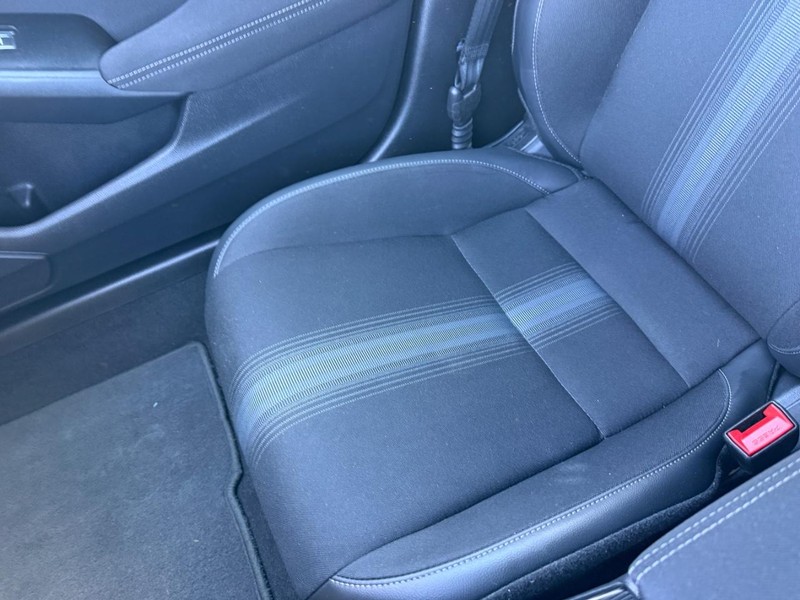 Honda Civic Sedan Vehicle Full-screen Gallery Image 21