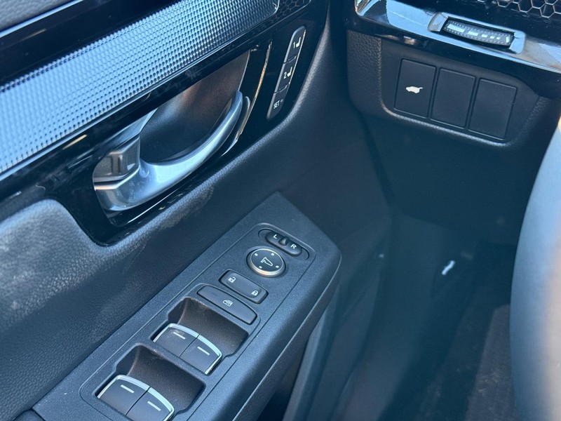 Honda CR-V Vehicle Image 20