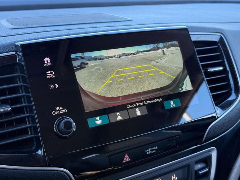 Honda Pilot Vehicle Full-screen Gallery Image 19