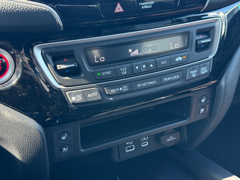 Honda Ridgeline Vehicle Image 19