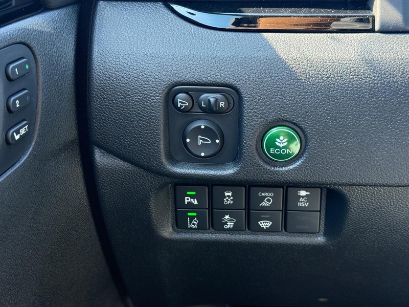 Honda Ridgeline Vehicle Image 20