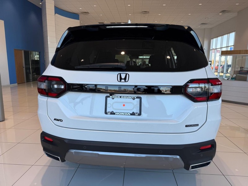 Honda Pilot Vehicle Image 3