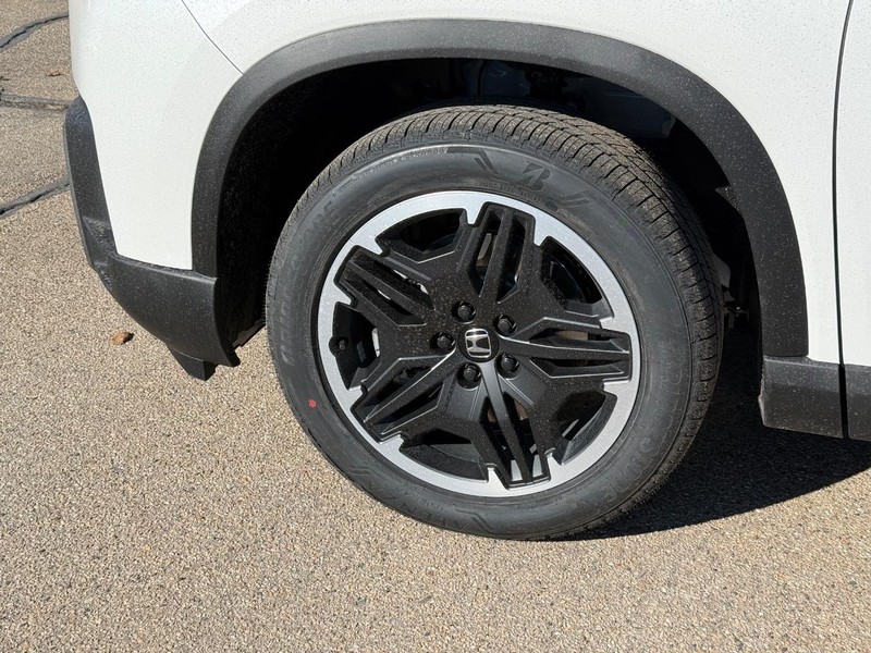 Honda Pilot Vehicle Image 8