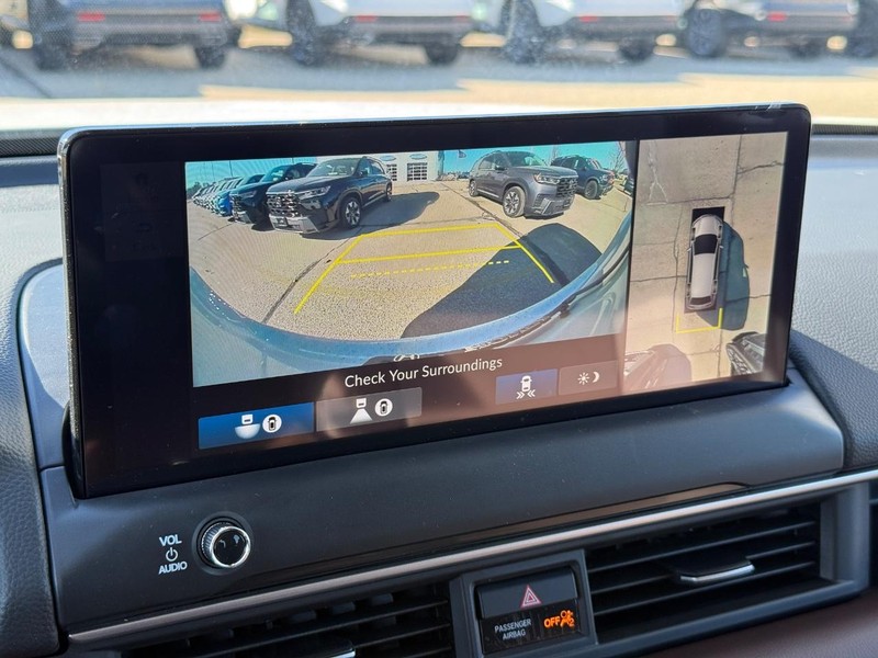 Honda Pilot Vehicle Image 17