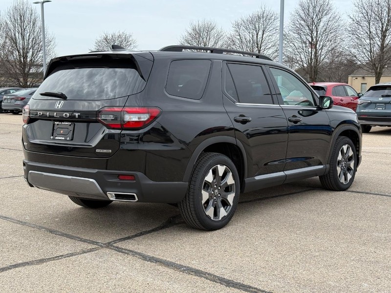 Honda Pilot Vehicle Image 3
