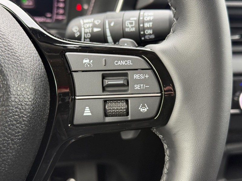 Honda Pilot Vehicle Image 16