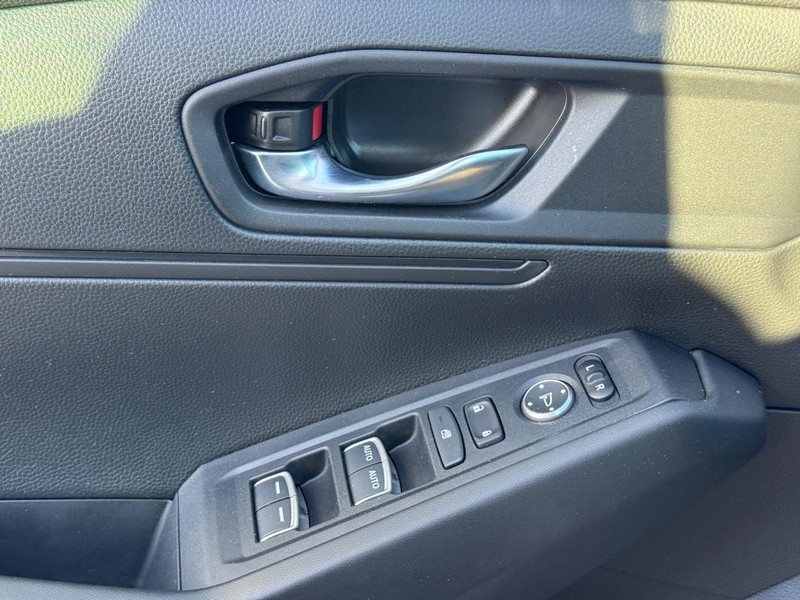 Honda Accord Sedan Vehicle Image 22