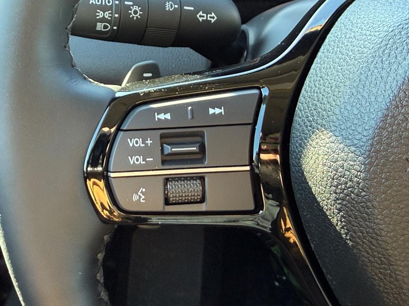 Honda Pilot Vehicle Image 14