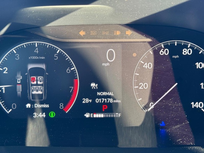 Honda CR-V Vehicle Image 21