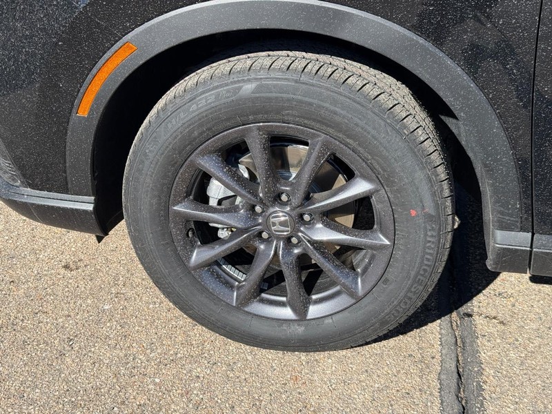 Honda CR-V Vehicle Image 8