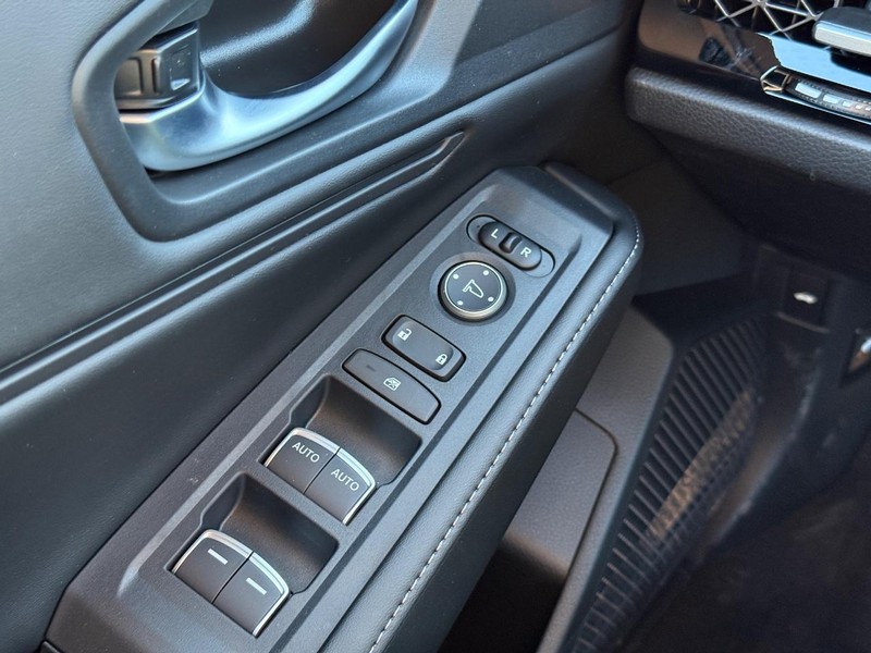 Honda Accord Hybrid Vehicle Image 20