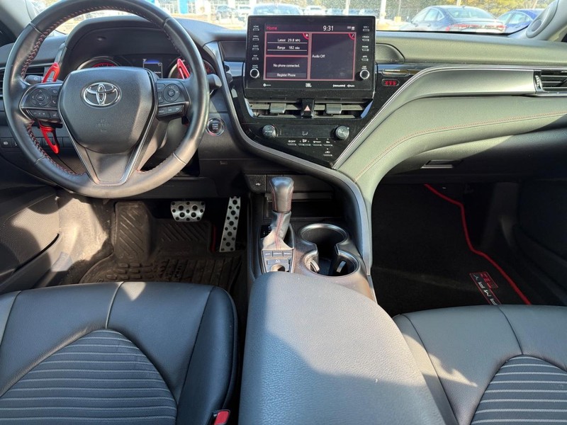 Toyota Camry Vehicle Image 10