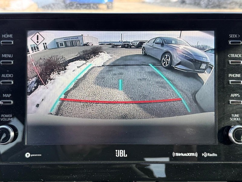 Toyota Camry Vehicle Image 17