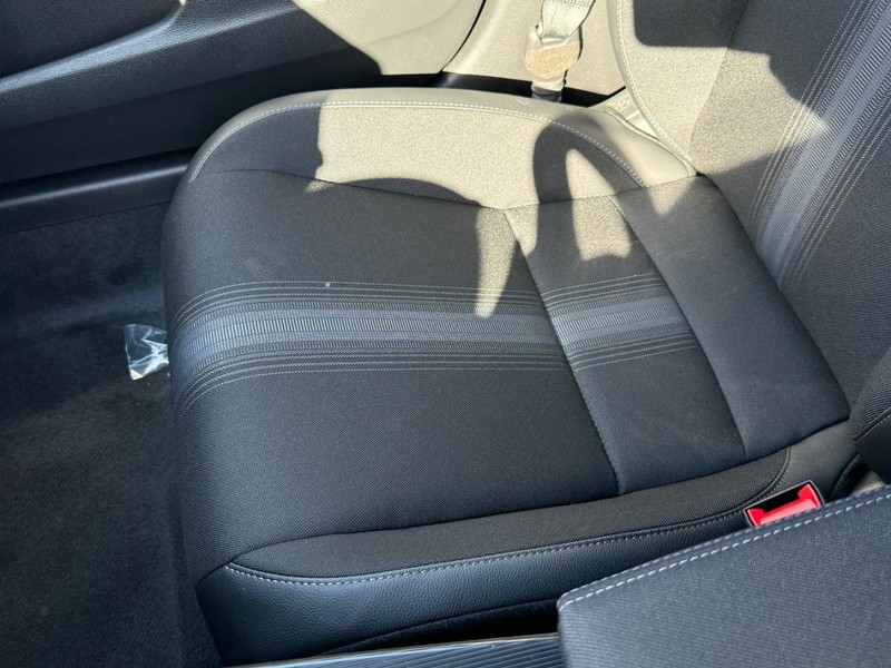 Honda Civic Sedan Hybrid Vehicle Image 20