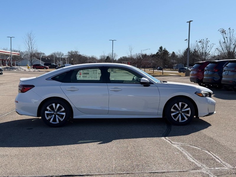 Honda Civic Sedan Vehicle Image 2