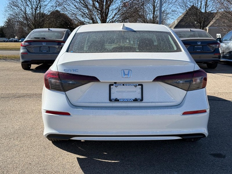 Honda Civic Sedan Vehicle Image 4