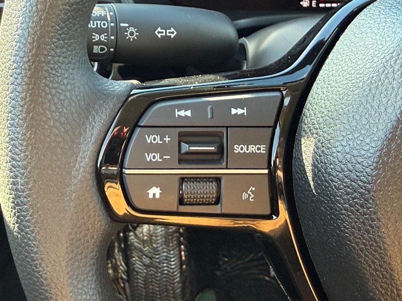 Honda Civic Sedan Vehicle Image 14