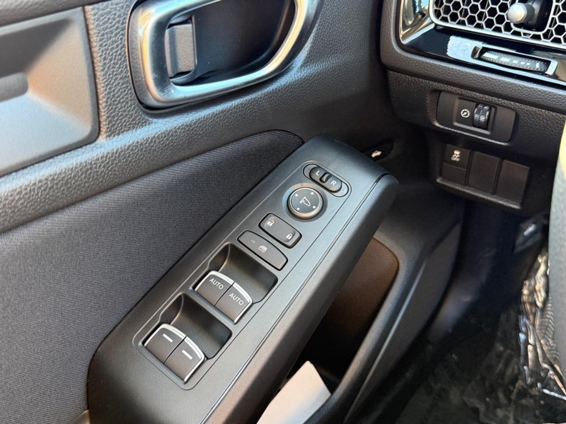 Honda Civic Sedan Vehicle Image 19