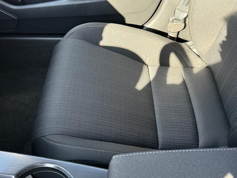 Honda Civic Sedan Vehicle Image 20