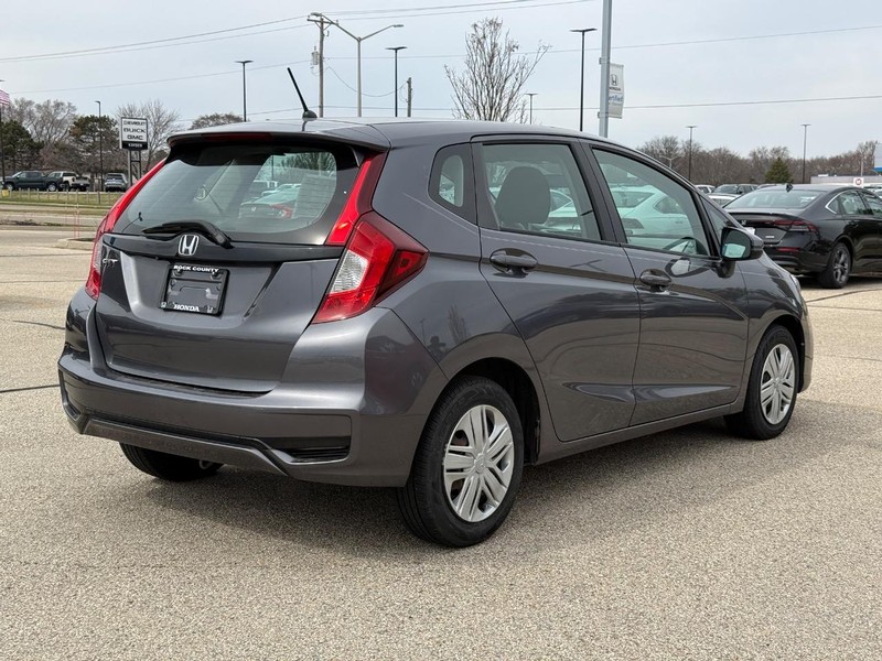 Honda Fit Vehicle Image 3