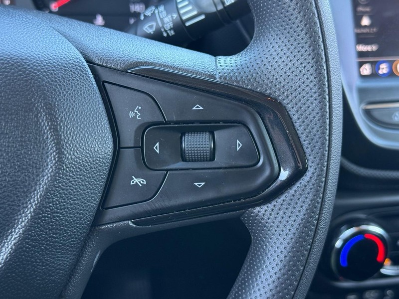 Chevrolet TrailBlazer Vehicle Full-screen Gallery Image 15