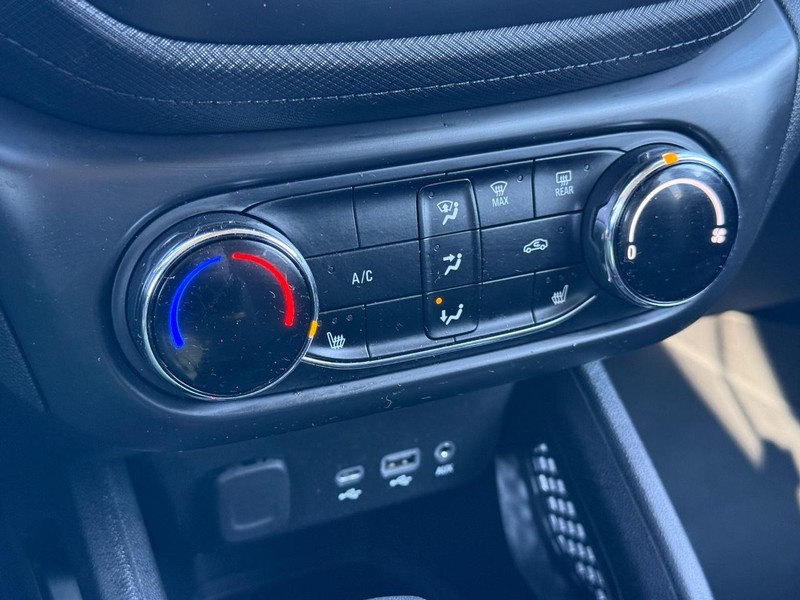 Chevrolet TrailBlazer Vehicle Full-screen Gallery Image 18