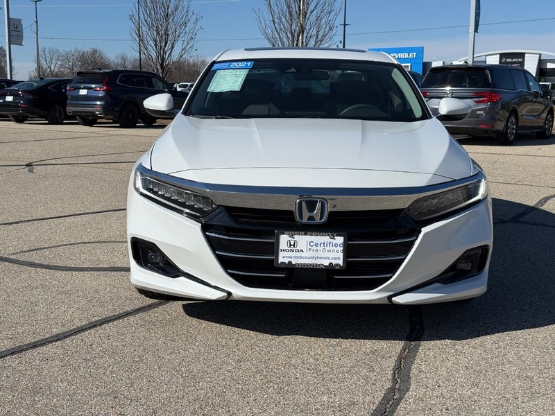 Honda Accord Hybrid Vehicle Full-screen Gallery Image 08