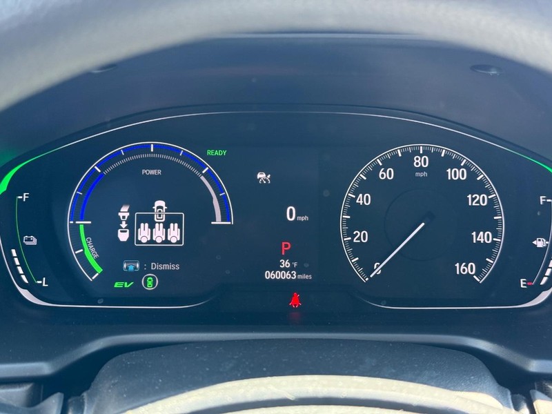 Honda Accord Hybrid Vehicle Full-screen Gallery Image 18