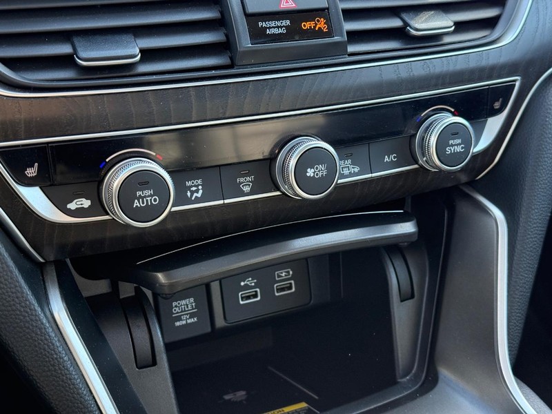 Honda Accord Hybrid Vehicle Full-screen Gallery Image 20