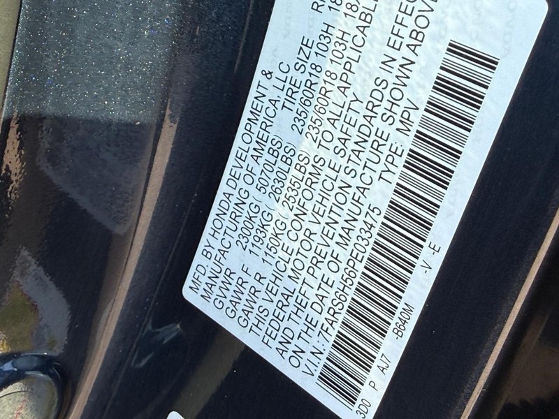 Honda CR-V Hybrid Vehicle Image 21