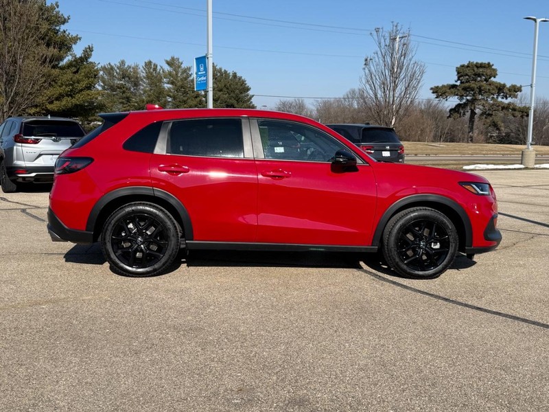 Honda HR-V Vehicle Image 2