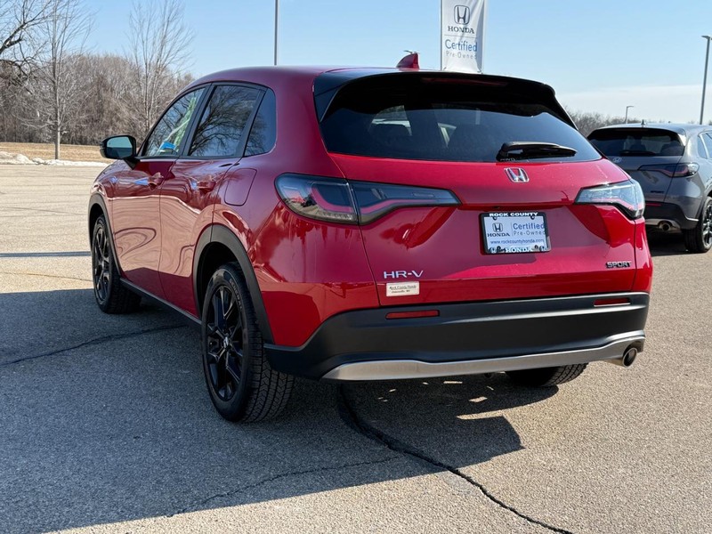 Honda HR-V Vehicle Image 5