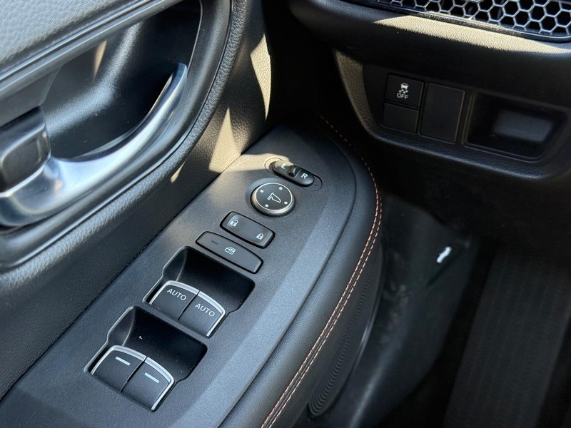 Honda HR-V Vehicle Image 19