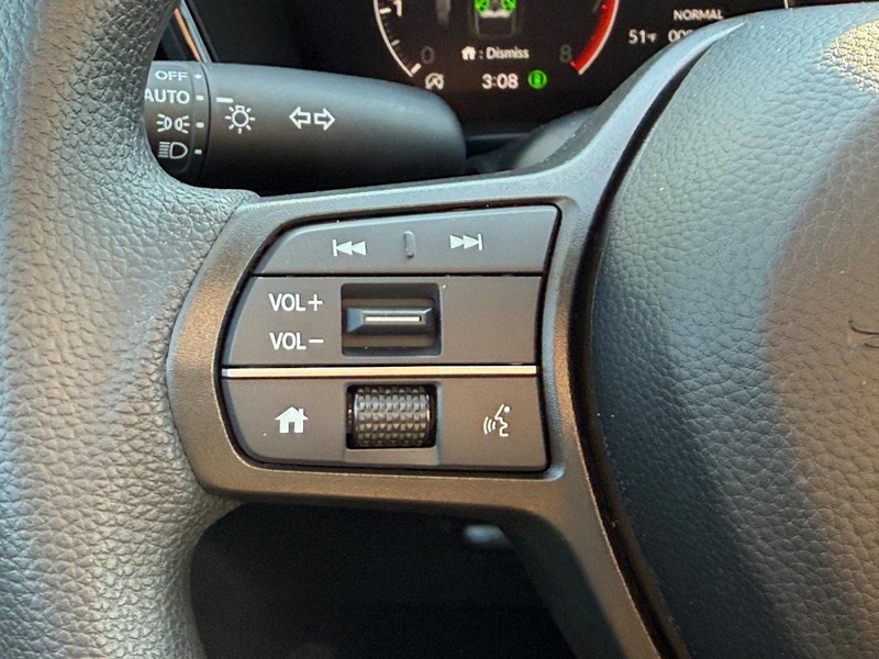 Honda CR-V Vehicle Image 14