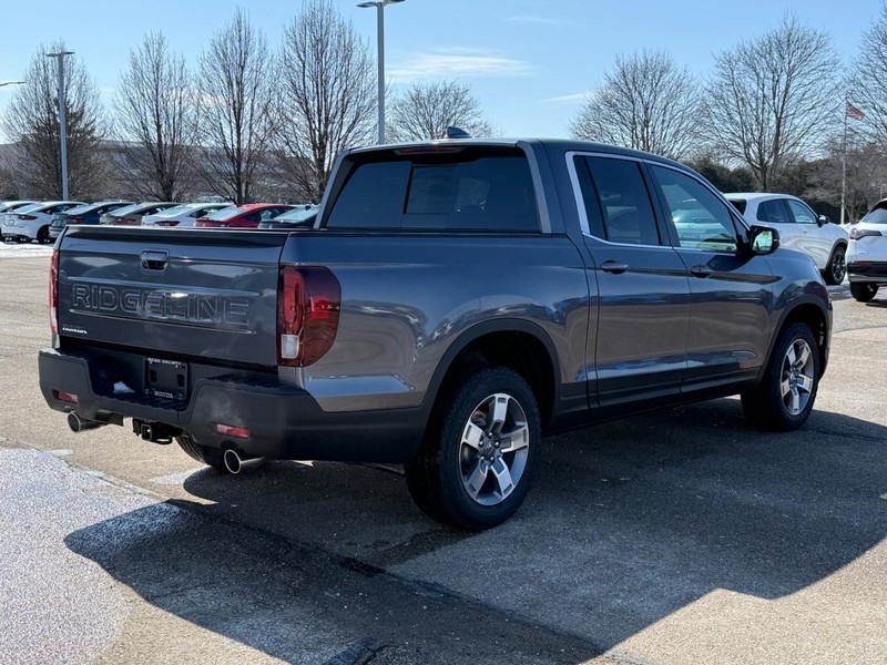 Honda Ridgeline Vehicle Image 3