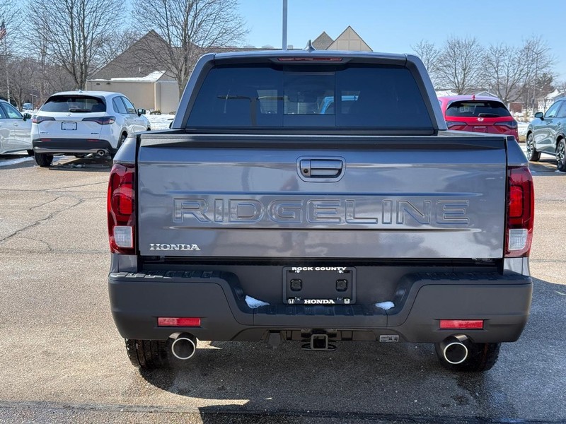 Honda Ridgeline Vehicle Image 4