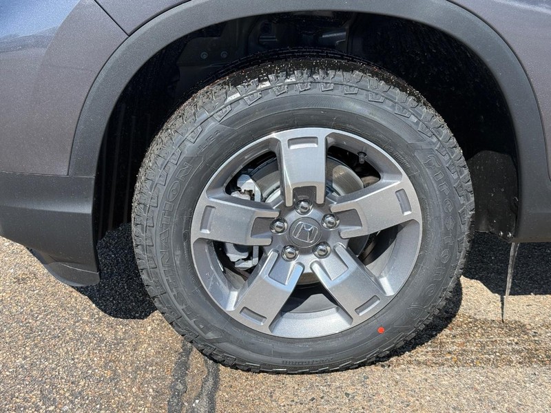 Honda Ridgeline Vehicle Image 6