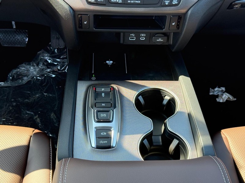 Honda Ridgeline Vehicle Image 12